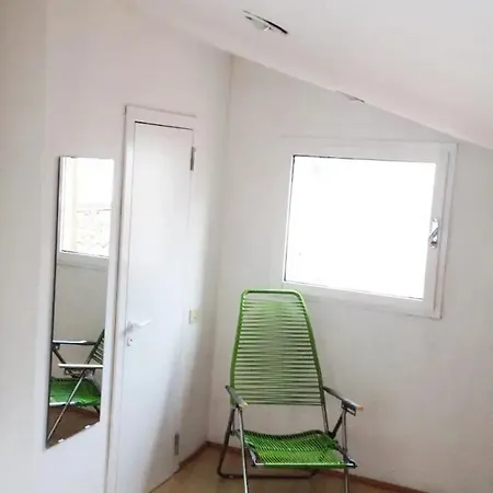 Mansardina Petroni Apartment Bologna